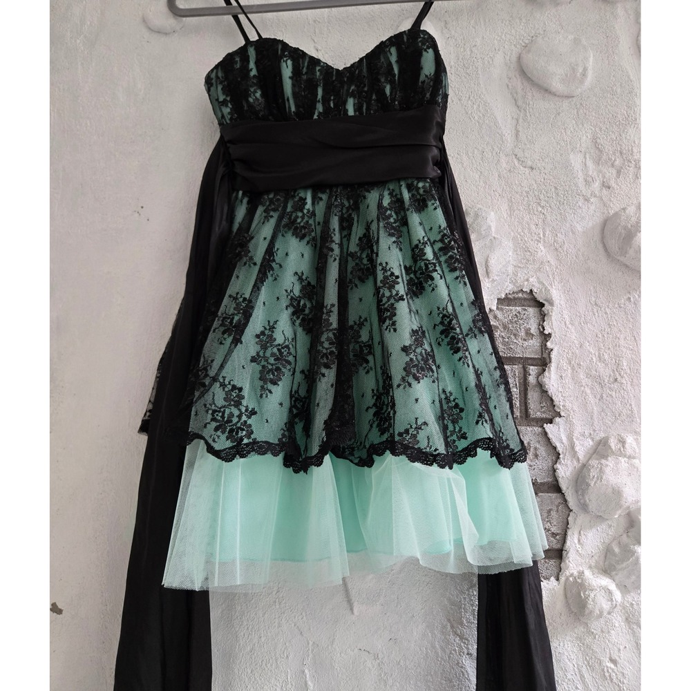 B. Darlin Mint Green Black Lace Tulle Cocktail Dress Sweetheart Neckline Sash